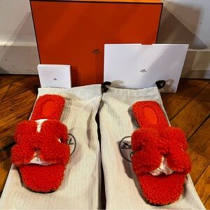 Hermes Oran Sandal in color orange size 38.5